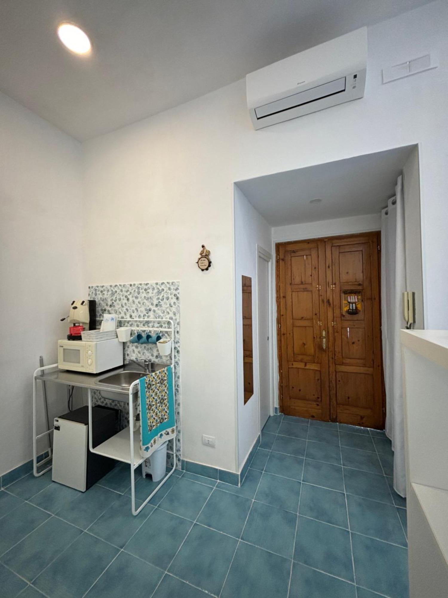 Curniciell Relais Apartment Napoli Exterior foto